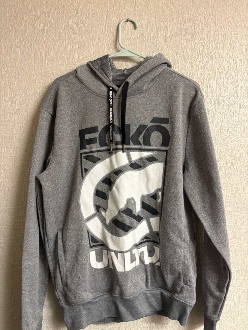 Ecko Unlimited Gray Pullover Hoodie with Black & White Logo